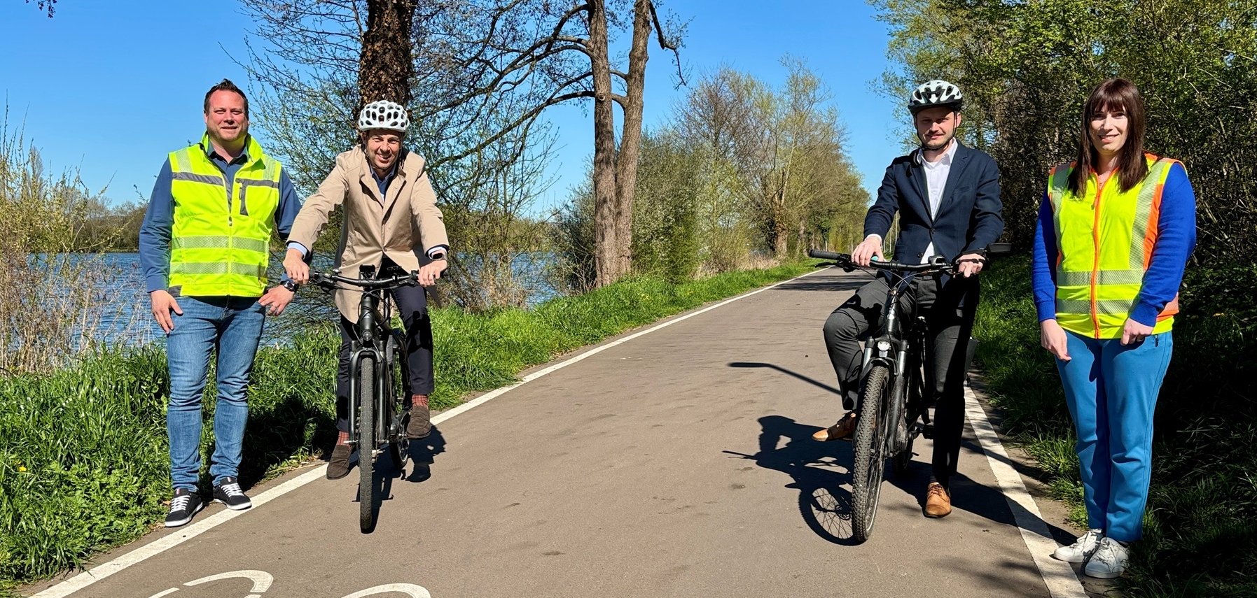 Завершен маршрут для велосипедистов, добирающихся на работу на общественном транспорте.